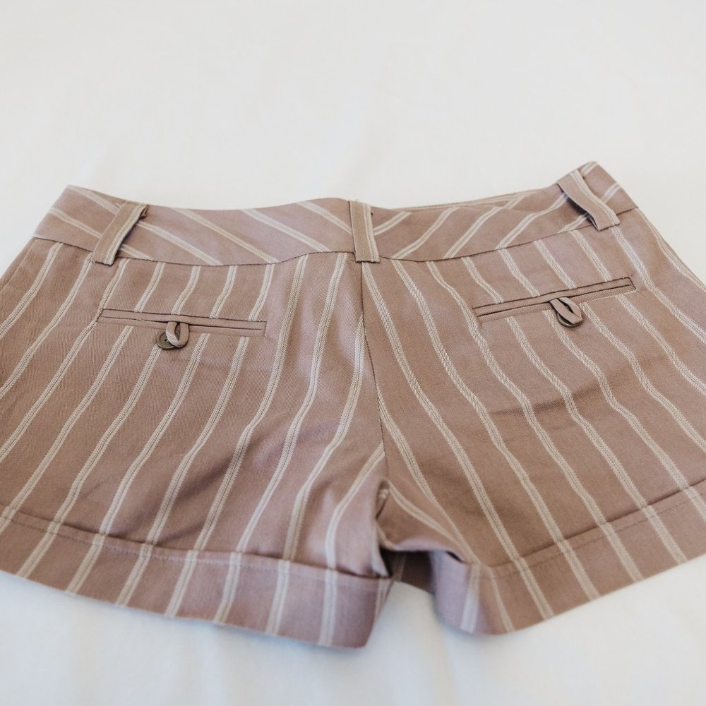 Charlotte Russe Shorts Size 7